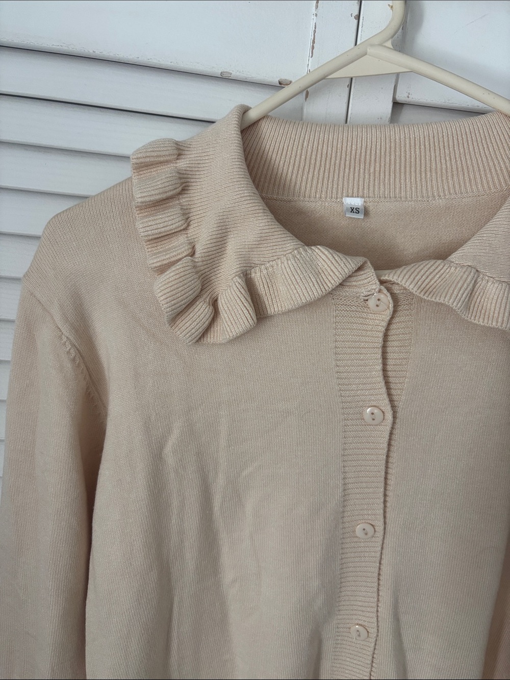 ✨Cream Ruffle Collar Button-Front Cardigan Sweater - Picture 3 of 3